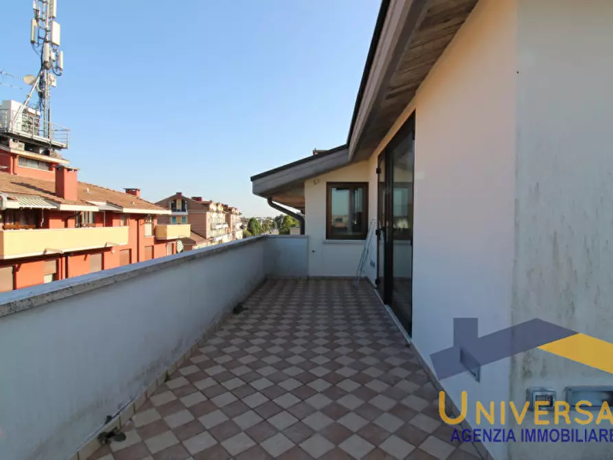 Immagine 43 di Attico in vendita  in Via Aristide Tentori a Camposampiero
