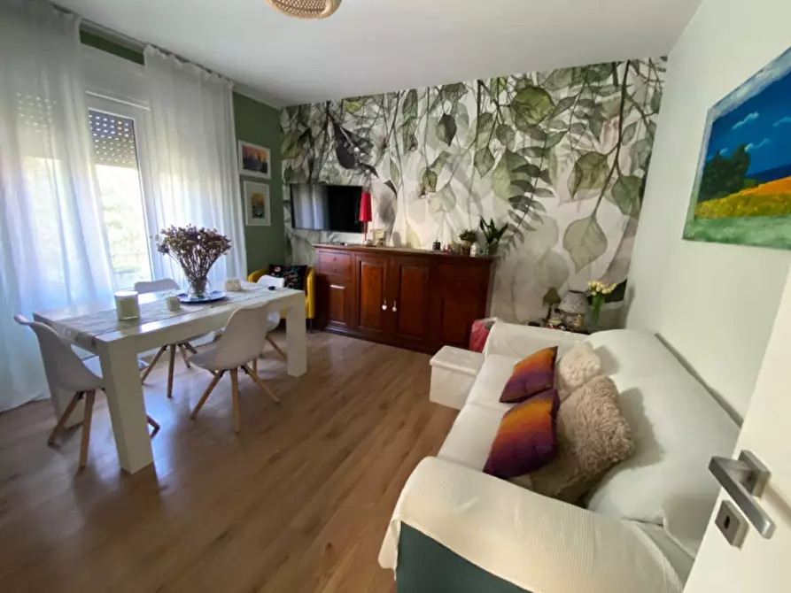 Immagine 2 di Appartamento in vendita  in via delle rose a Padova
