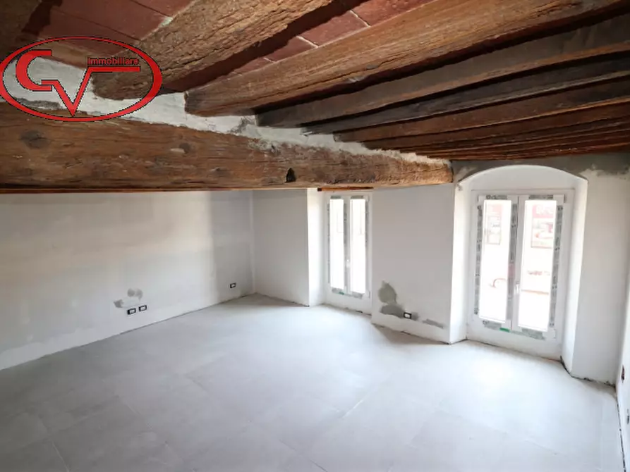 Immagine 2 di Appartamento in vendita  in via aretina a Montevarchi