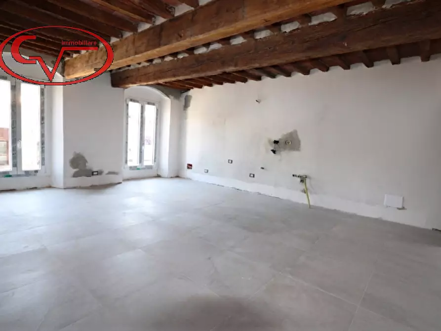 Immagine 5 di Appartamento in vendita  in via aretina a Montevarchi