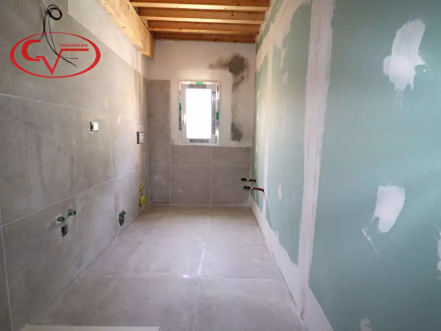 Immagine 10 di Appartamento in vendita  in via aretina a Montevarchi