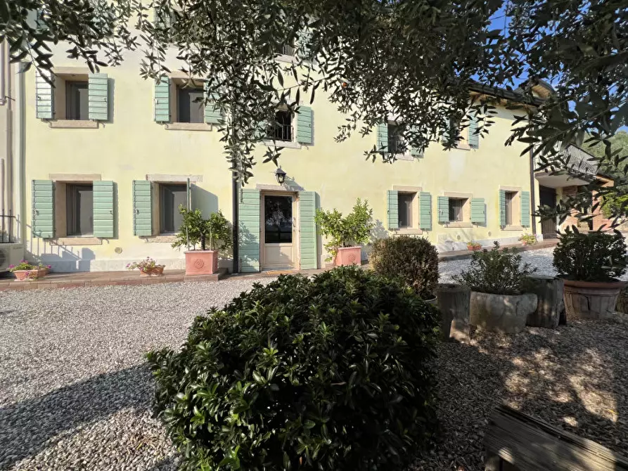 Immagine 2 di Rustico / casale in vendita  in via dei ciliegi a Mezzane Di Sotto