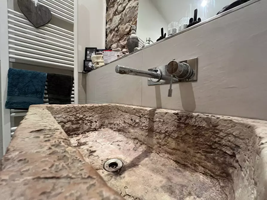 Immagine 22 di Rustico / casale in vendita  in via dei ciliegi a Mezzane Di Sotto