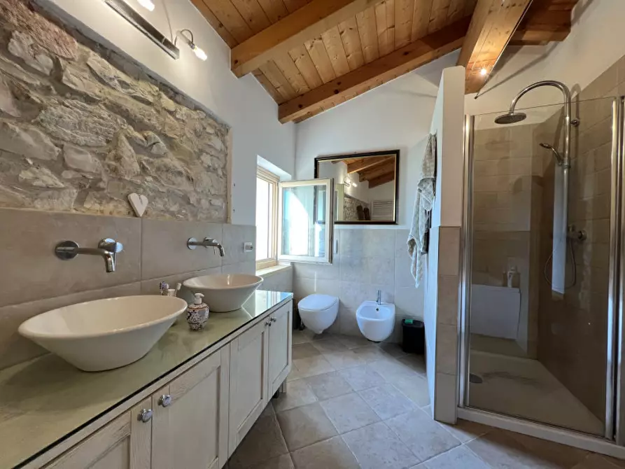 Immagine 33 di Rustico / casale in vendita  in via dei ciliegi a Mezzane Di Sotto