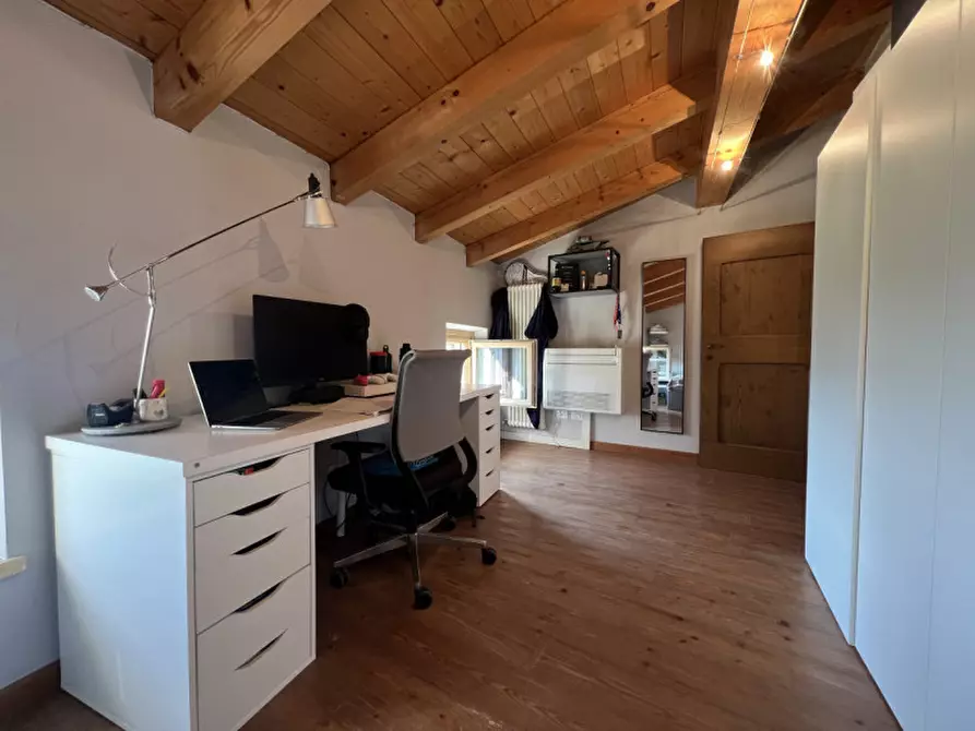 Immagine 35 di Rustico / casale in vendita  in via dei ciliegi a Mezzane Di Sotto