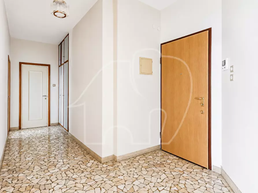 Immagine 11 di Appartamento in vendita  in via carducci a Bolzano