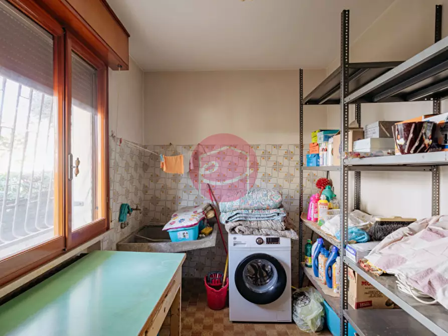 Immagine 13 di Casa bifamiliare in vendita  a Santarcangelo Di Romagna