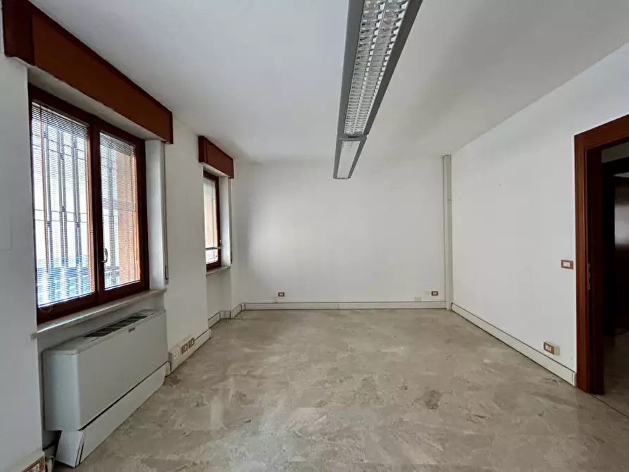 Immagine 3 di Ufficio in affitto  in Corso Porta Nuova a Verona