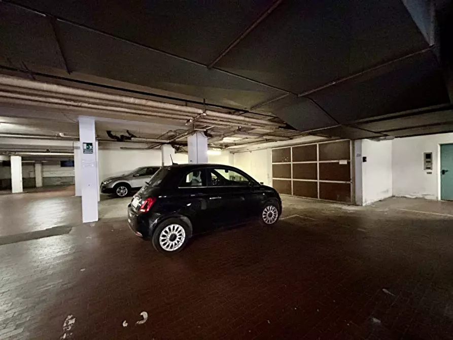 Immagine 18 di Ufficio in affitto  in Corso Porta Nuova a Verona