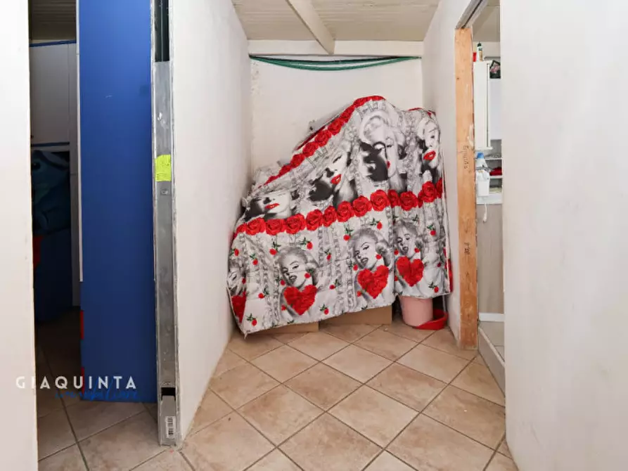 Immagine 19 di Casa indipendente in vendita  in Via Circonvallazione snc a Palagonia