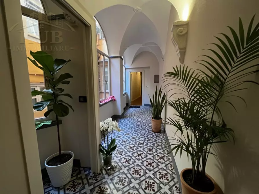 Immagine 3 di Appartamento in vendita  in via roma 34 a Cuneo