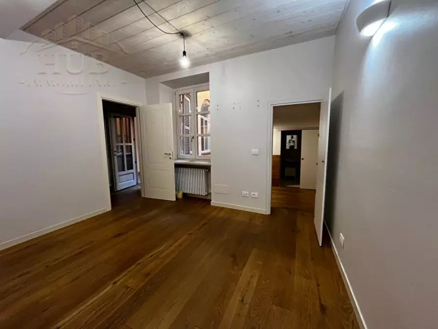 Immagine 8 di Appartamento in vendita  in via roma 34 a Cuneo