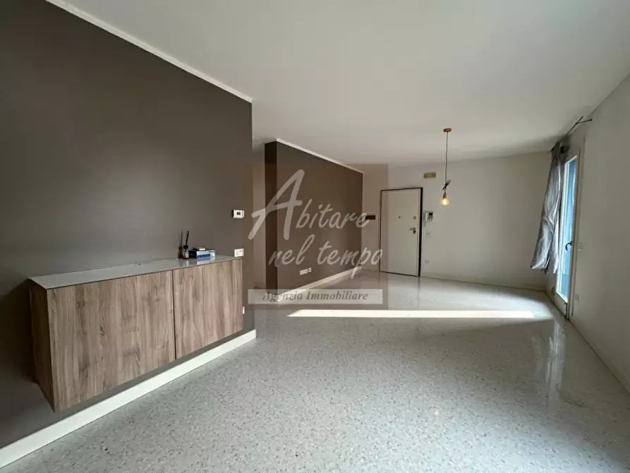 Immagine 1 di Appartamento in vendita  in Viale Europa a San Martino Di Lupari