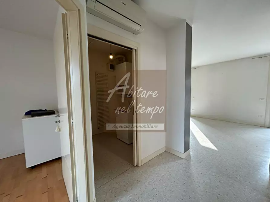 Immagine 28 di Appartamento in vendita  in Viale Europa a San Martino Di Lupari