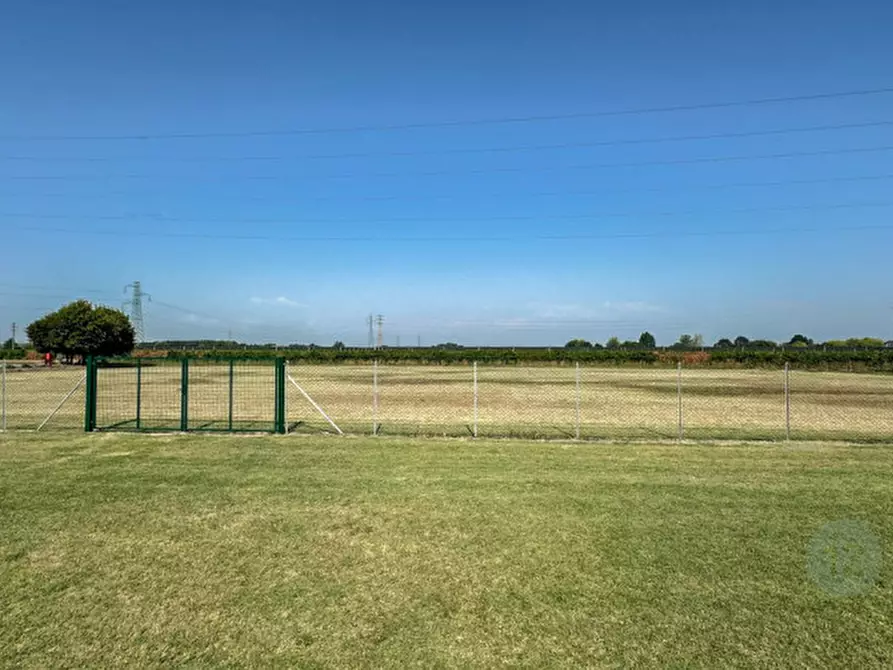 Immagine 23 di Villa in vendita  in Via Bella Rosa 4 a Carpi