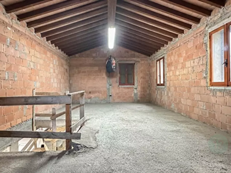 Immagine 29 di Villa in vendita  in Via Bella Rosa 4 a Carpi