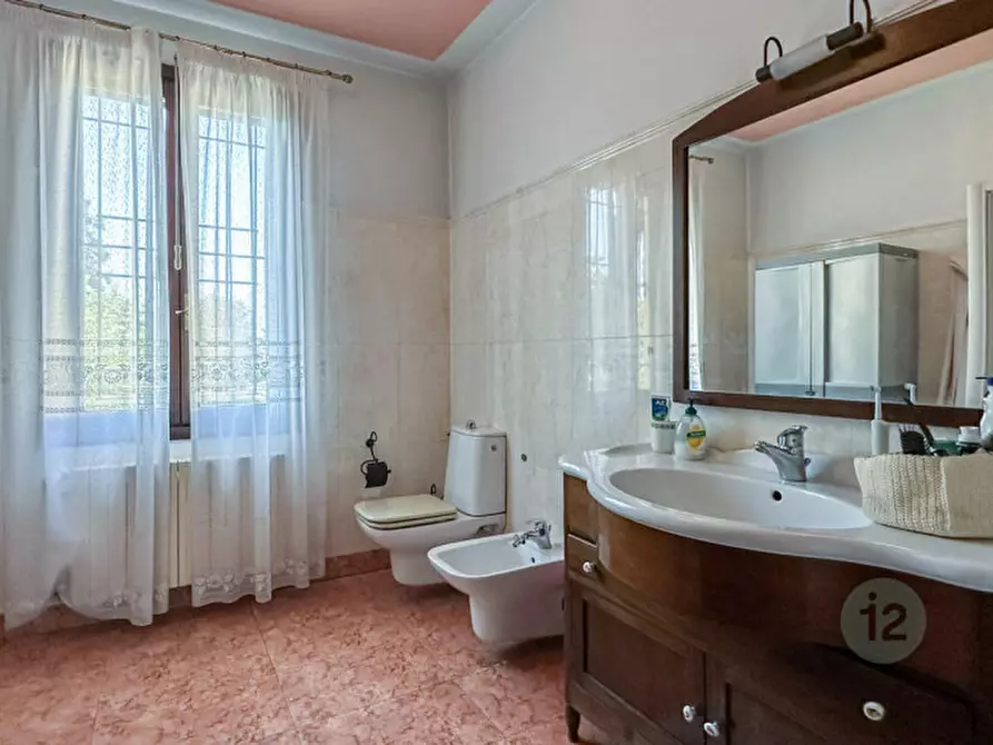 Immagine 53 di Villa in vendita  in Via Bella Rosa 4 a Carpi