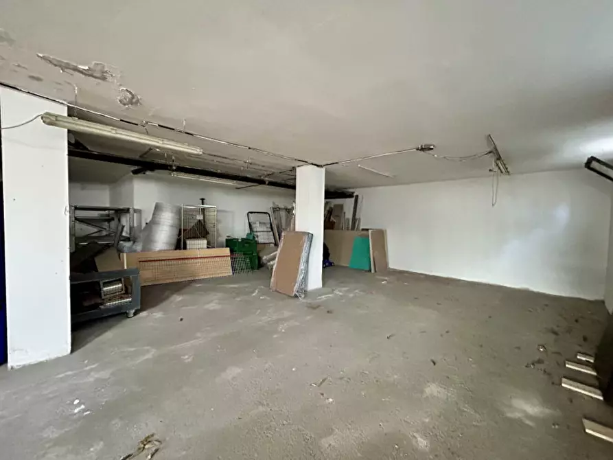 Immagine 1 di Magazzino in affitto  in Via Giovanni Caboto a Verona