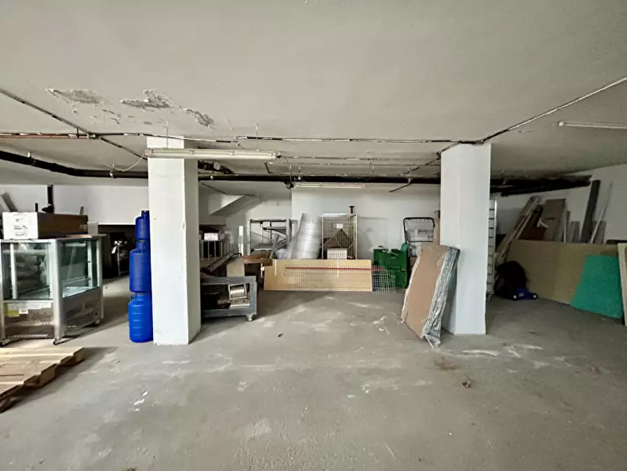 Immagine 2 di Magazzino in affitto  in Via Giovanni Caboto a Verona
