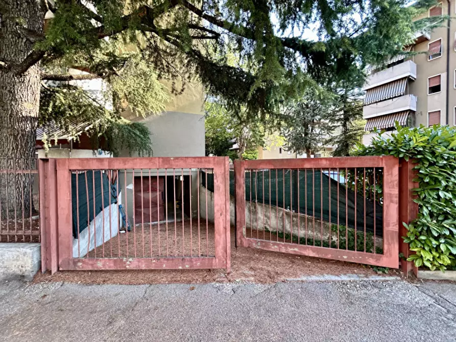 Immagine 8 di Magazzino in affitto  in Via Giovanni Caboto a Verona