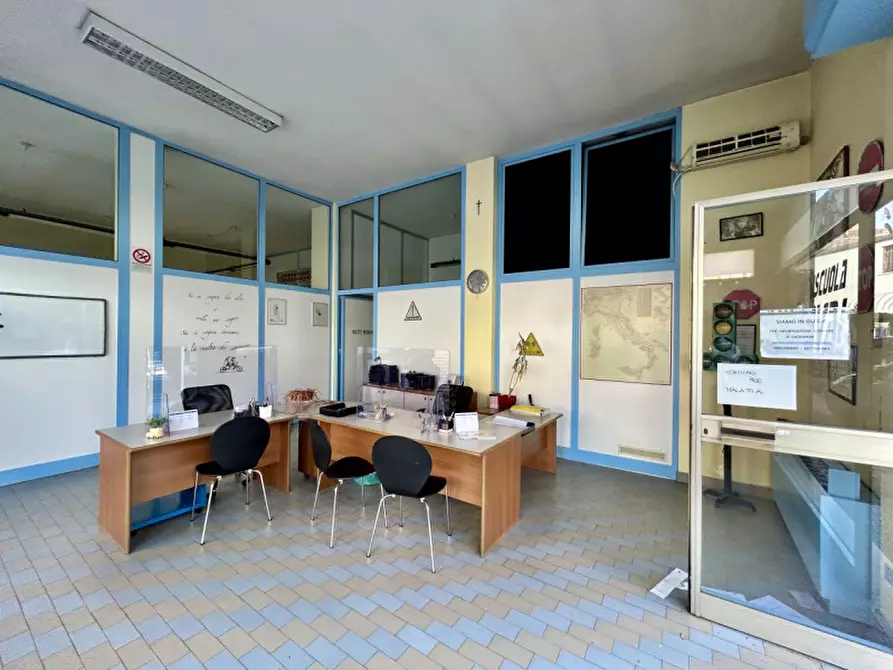 Immagine 2 di Ufficio in affitto  in Via Andrea Doria a Verona