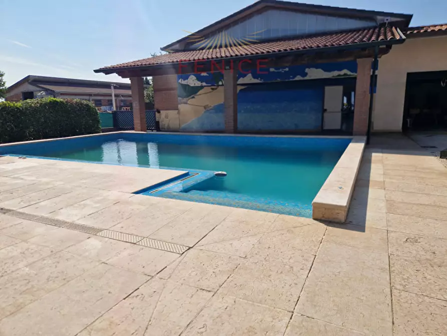 Immagine 50 di Villa in vendita  in Via San Gerardo 23 a Trevignano
