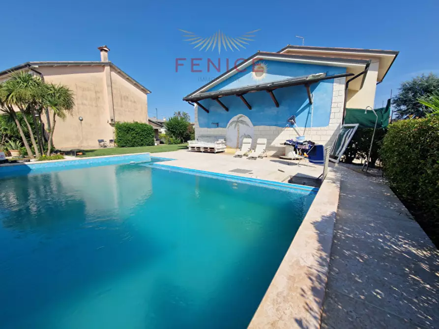 Immagine 52 di Villa in vendita  in Via San Gerardo 23 a Trevignano