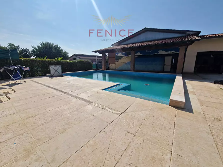 Immagine 56 di Villa in vendita  in Via San Gerardo 23 a Trevignano