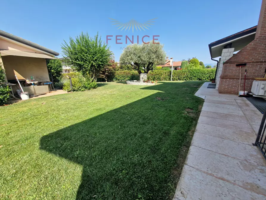 Immagine 58 di Villa in vendita  in Via San Gerardo 23 a Trevignano
