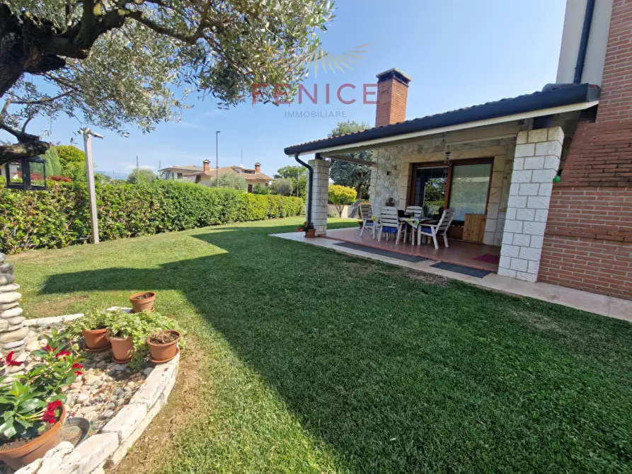Immagine 59 di Villa in vendita  in Via San Gerardo 23 a Trevignano