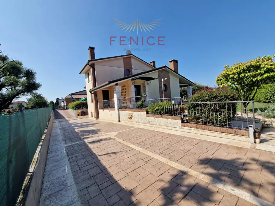 Immagine 64 di Villa in vendita  in Via San Gerardo 23 a Trevignano