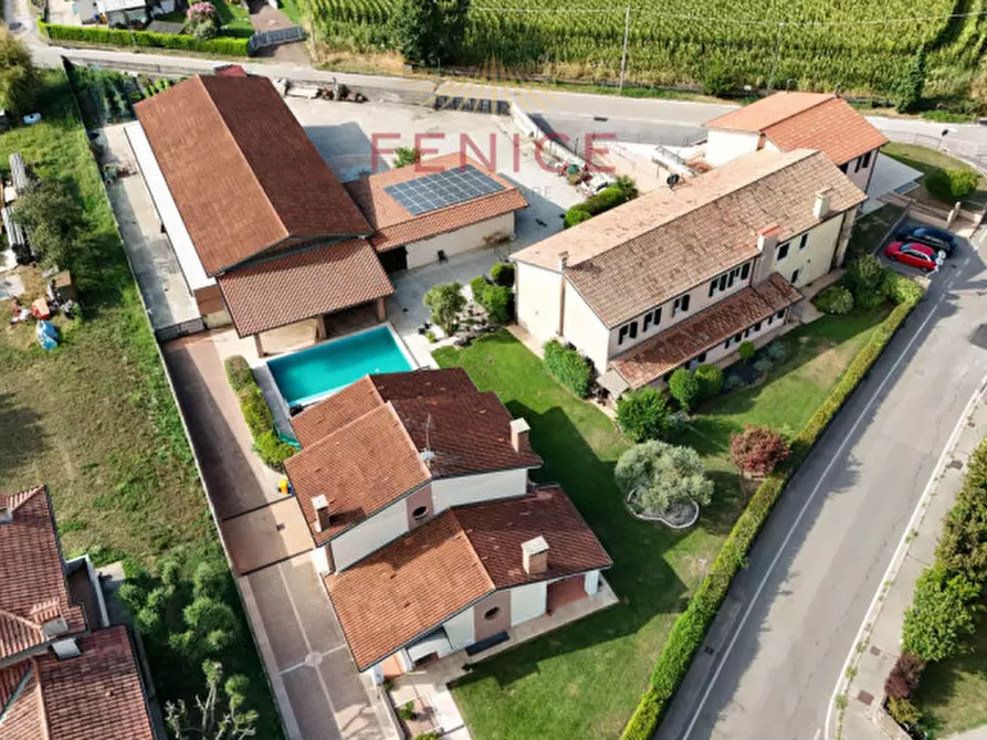 Immagine 75 di Villa in vendita  in Via San Gerardo 23 a Trevignano