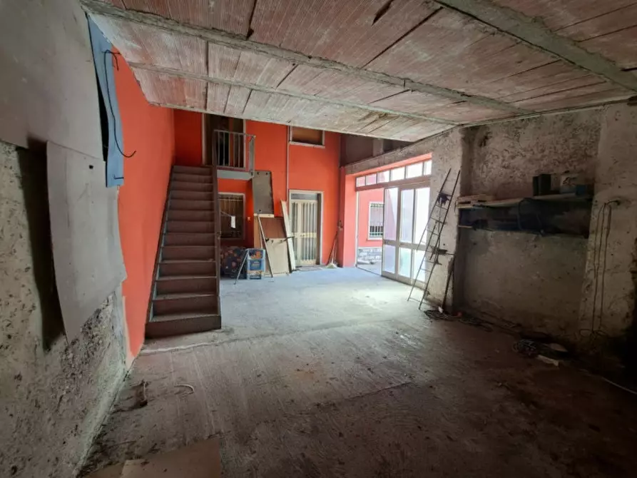 Immagine 18 di Rustico / casale in vendita  a Valeggio Sul Mincio