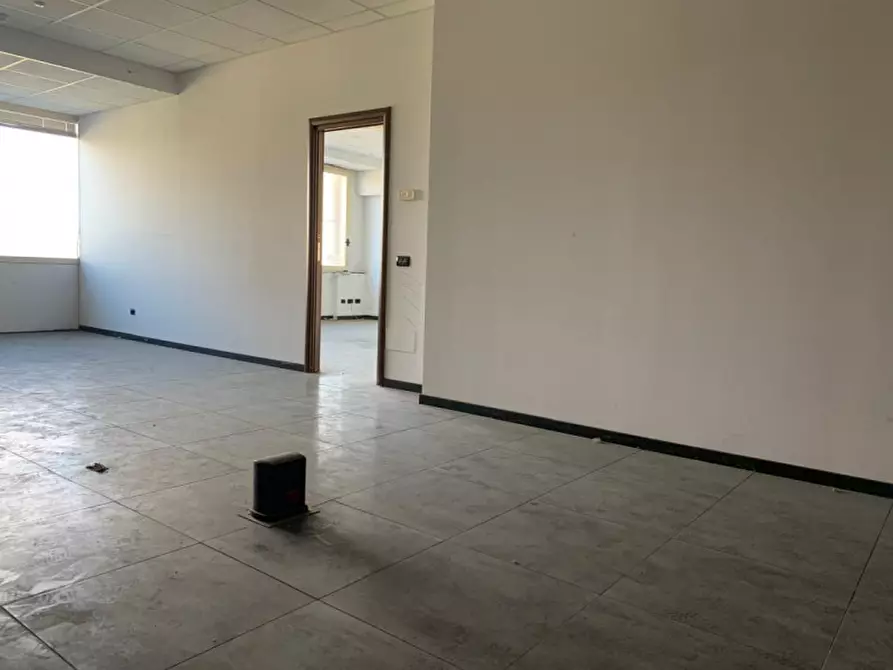 Immagine 5 di Ufficio in vendita  in Via Giovanni XXIII a Capriate San Gervasio