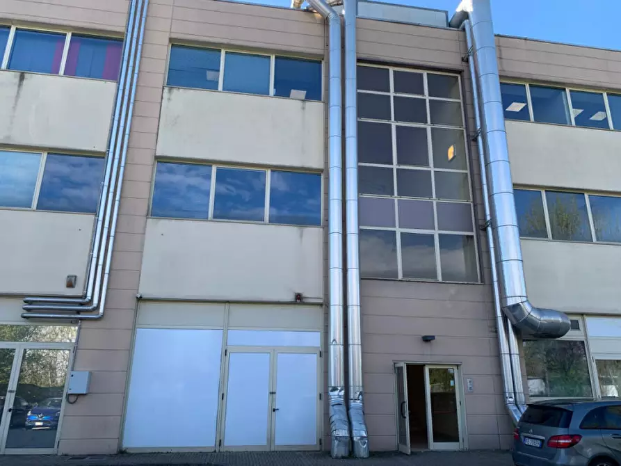 Immagine 14 di Ufficio in vendita  in Via Giovanni XXIII a Capriate San Gervasio
