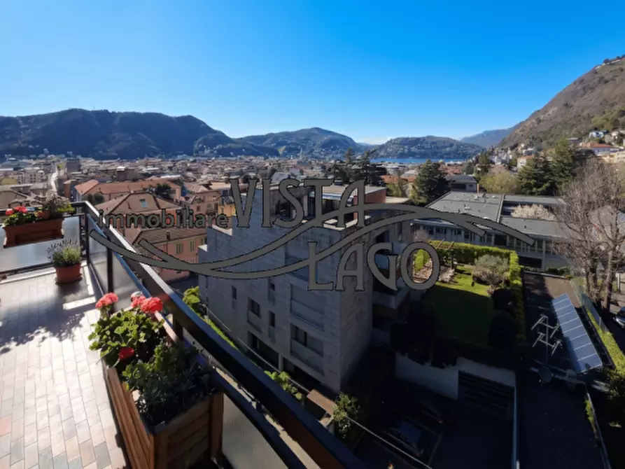 Immagine 1 di Appartamento in vendita  in Via Tommaso Grossi 36 a Como