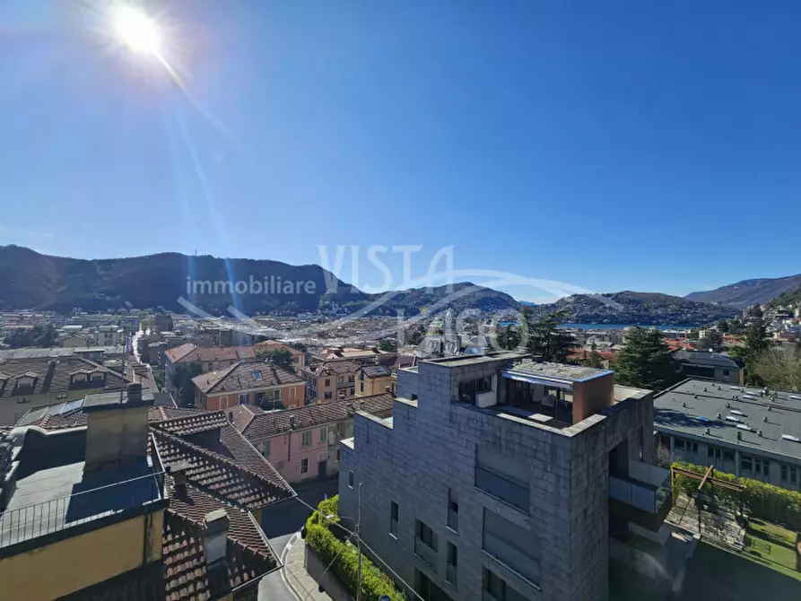 Immagine 6 di Appartamento in vendita  in Via Tommaso Grossi 36 a Como