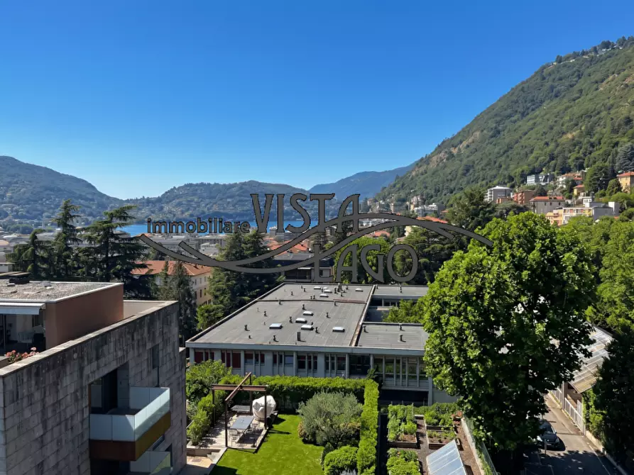 Immagine 7 di Appartamento in vendita  in Via Tommaso Grossi 36 a Como