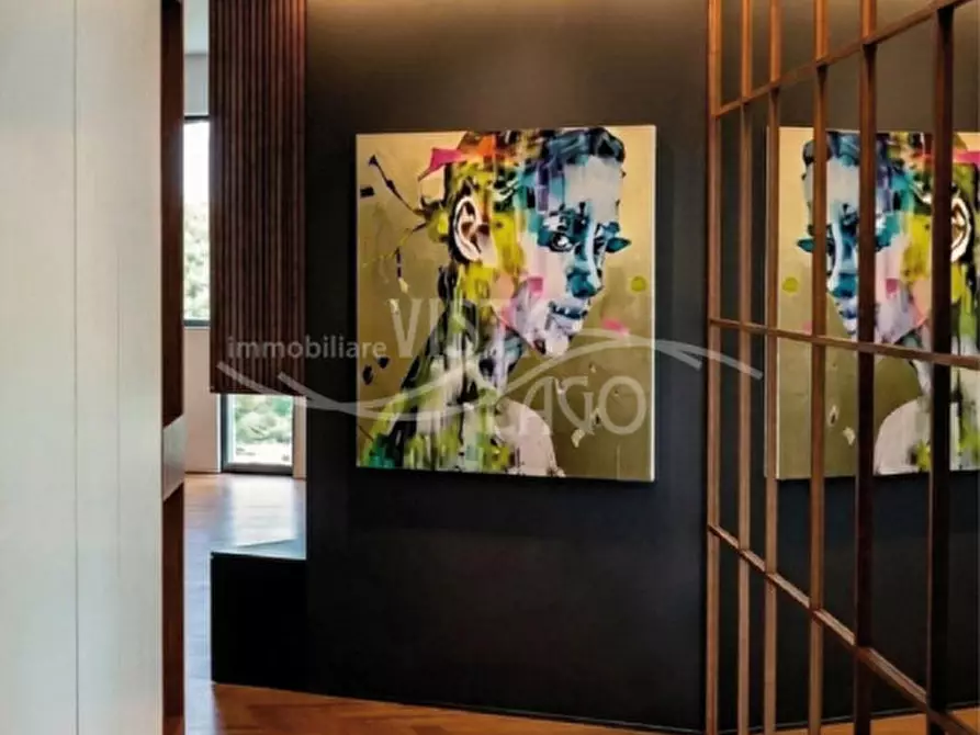 Immagine 11 di Appartamento in vendita  in Via Tommaso Grossi 36 a Como
