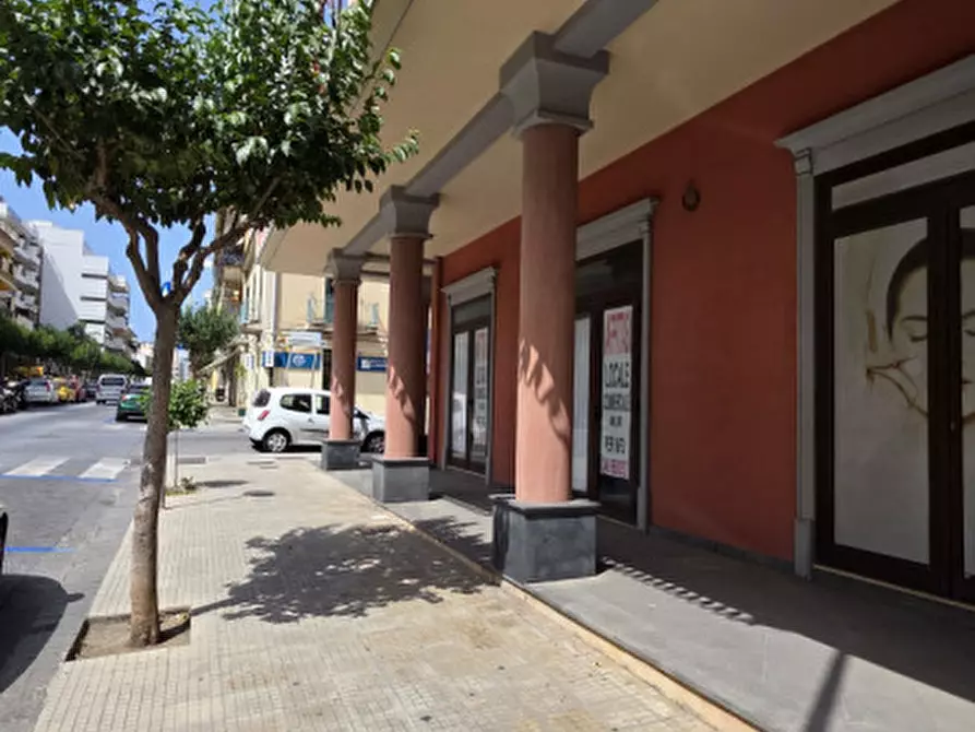 Immagine 7 di Appartamento in vendita  in Via Madonna del Lume a Milazzo