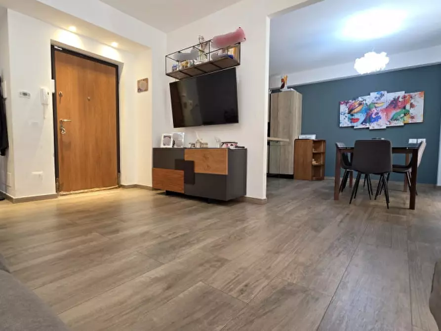 Immagine 11 di Appartamento in vendita  in Via Madonna del Lume a Milazzo