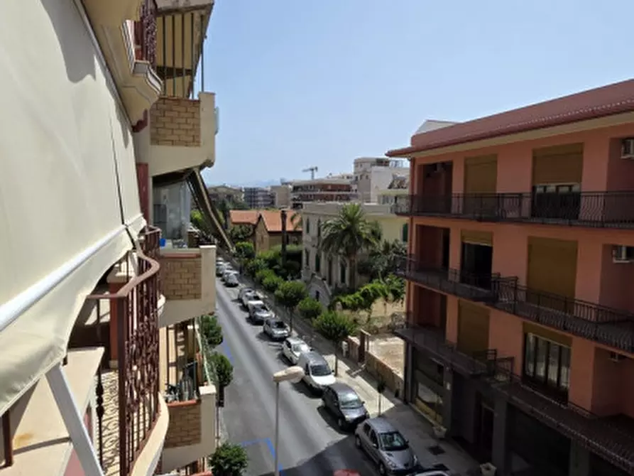 Immagine 22 di Appartamento in vendita  in Via Madonna del Lume a Milazzo