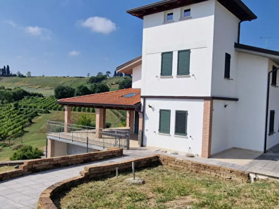 Immagine 2 di Villa in affitto  in Via Settecrociari a Cesena