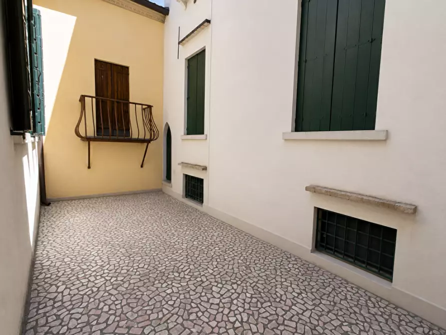 Immagine 43 di Villa in vendita  in Via San Nicolò a Treviso