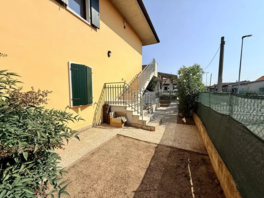 Immagine 2 di Appartamento in vendita  in Via Giuseppe Verdi a Oppeano