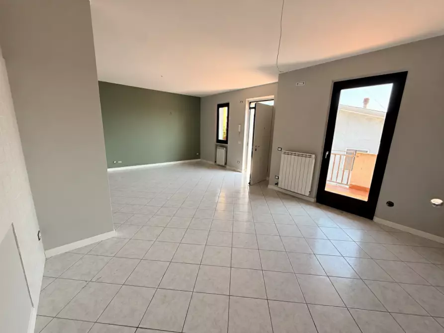 Immagine 5 di Appartamento in vendita  in Via Giuseppe Verdi a Oppeano