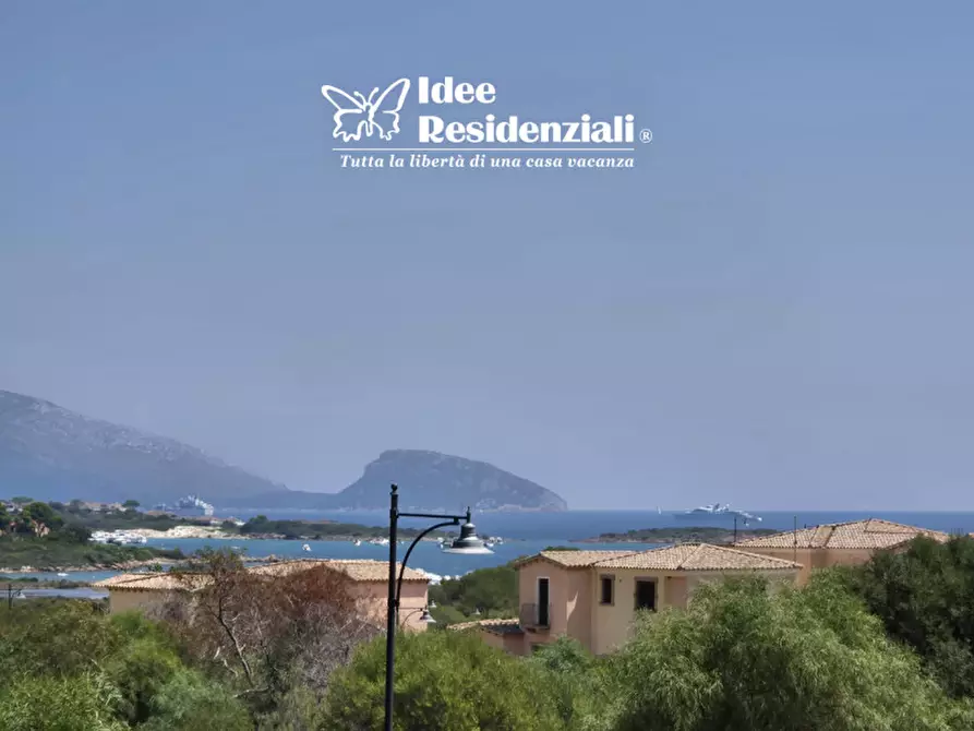 Immagine 1 di Appartamento in vendita  a Olbia