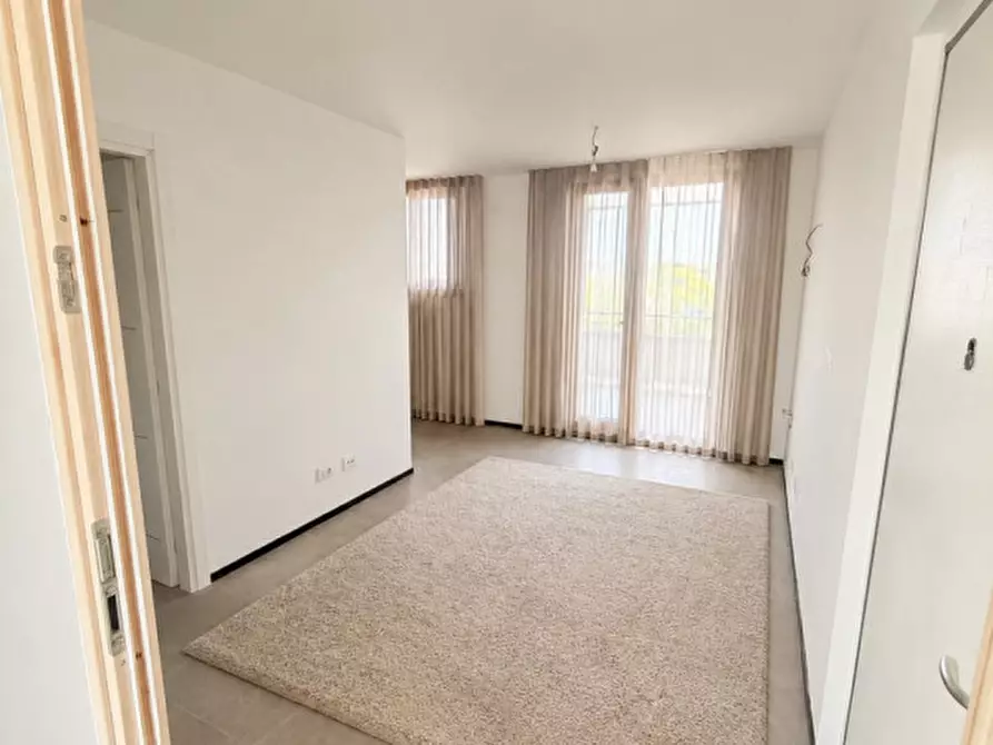 Immagine 6 di Attico in vendita  in Via Emidio Tassi a Roma