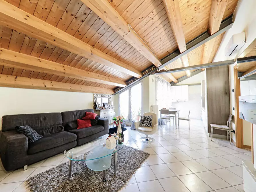 Immagine 1 di Appartamento in vendita  in Via Antonio Corradini a Este