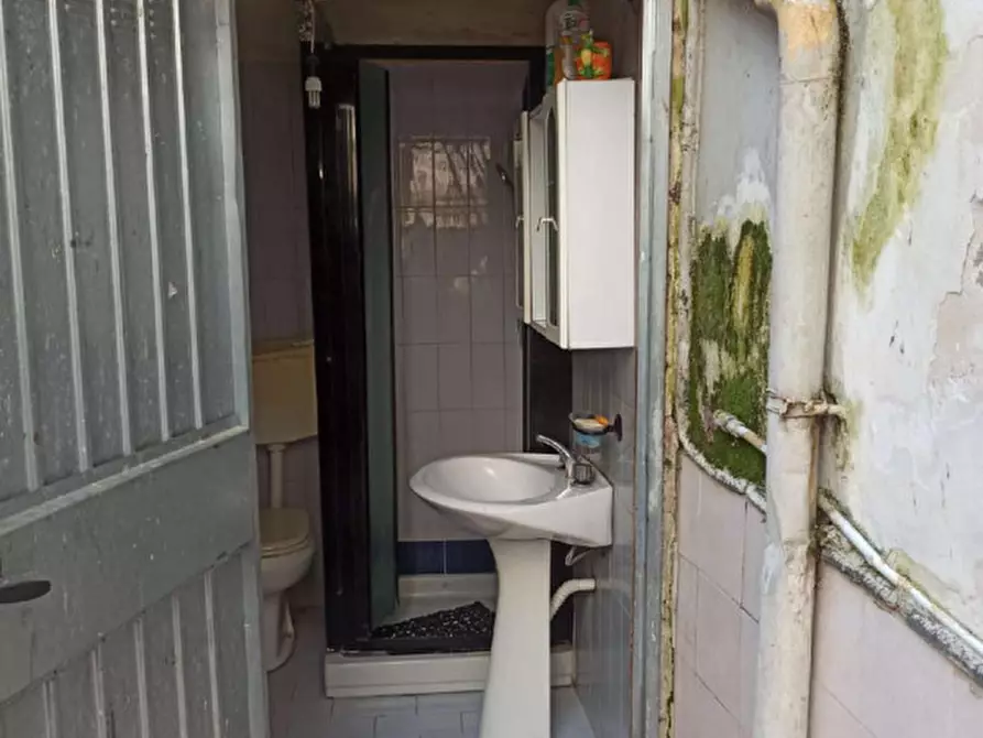 Immagine 16 di Casa indipendente in vendita  in Viale Roma 15 - Nereto (TE) a Nereto